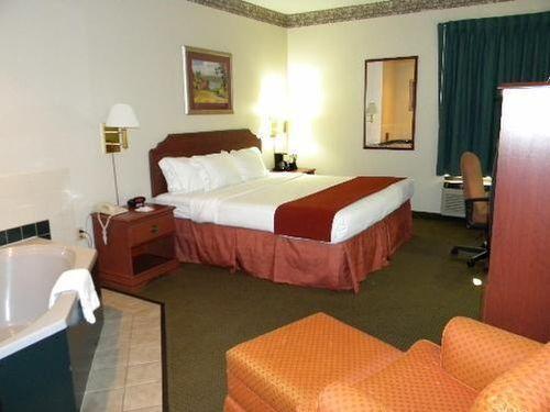 Surestay By Western Hotel Grayson