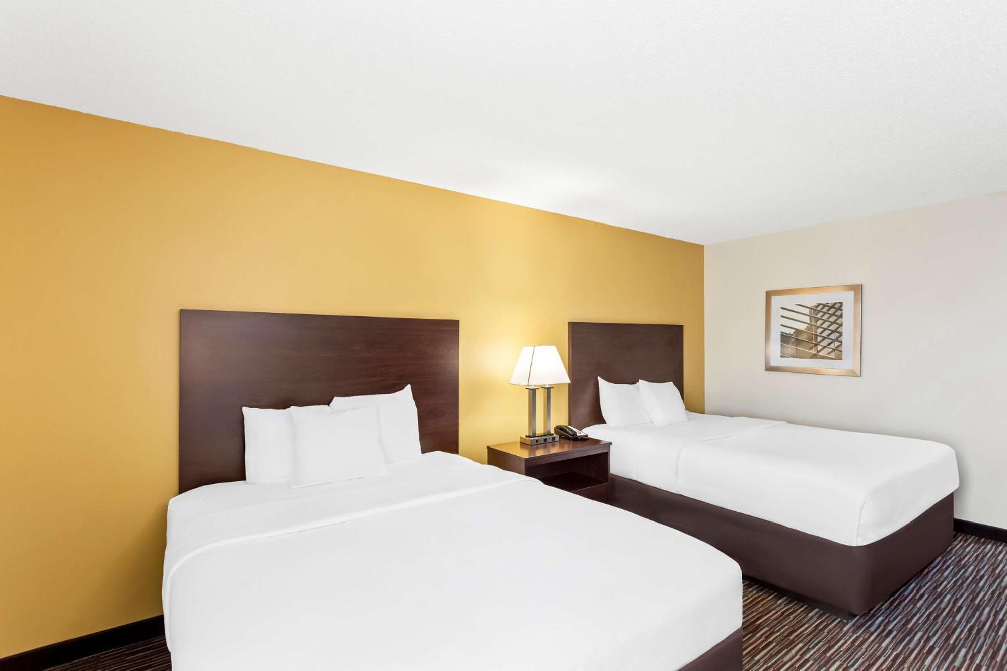 Surestay By Western Hotel Grayson