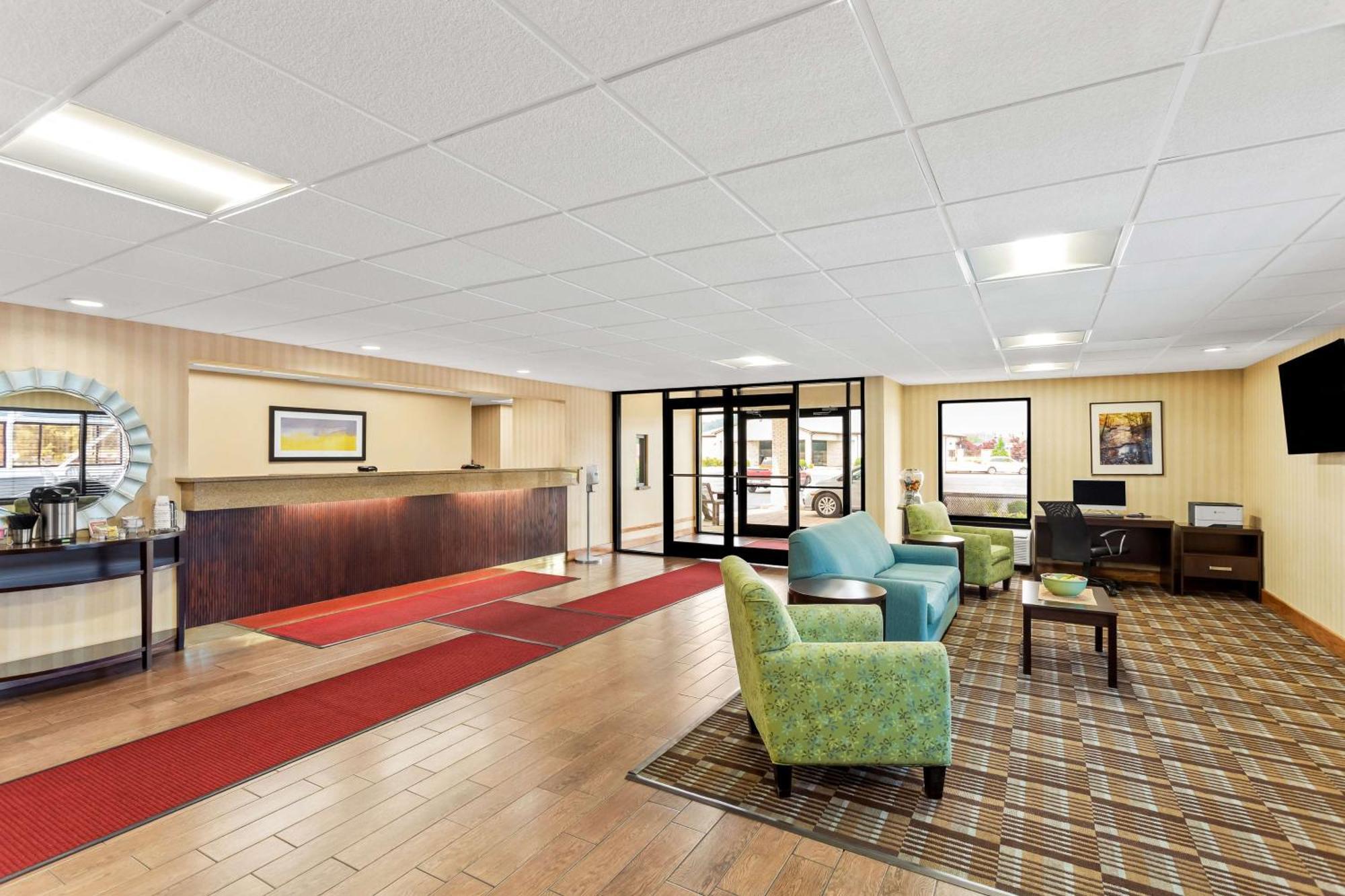 Hotel Surestay By Western
