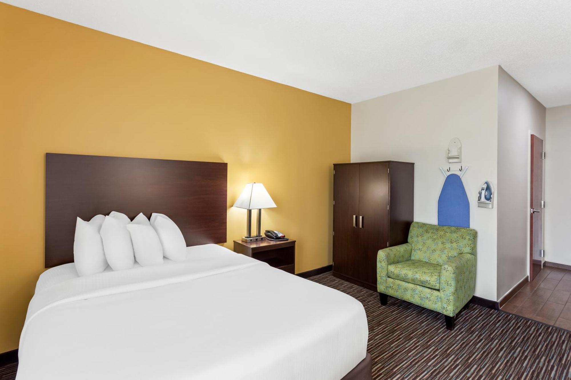 Hotel Surestay By Western Grayson